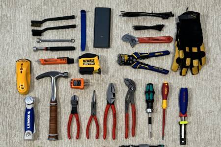 The Ultimate Guide to Mechanic Tool Kits: Selection, Reviews, and Assembly